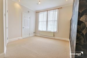 Photo 21- click for photo gallery